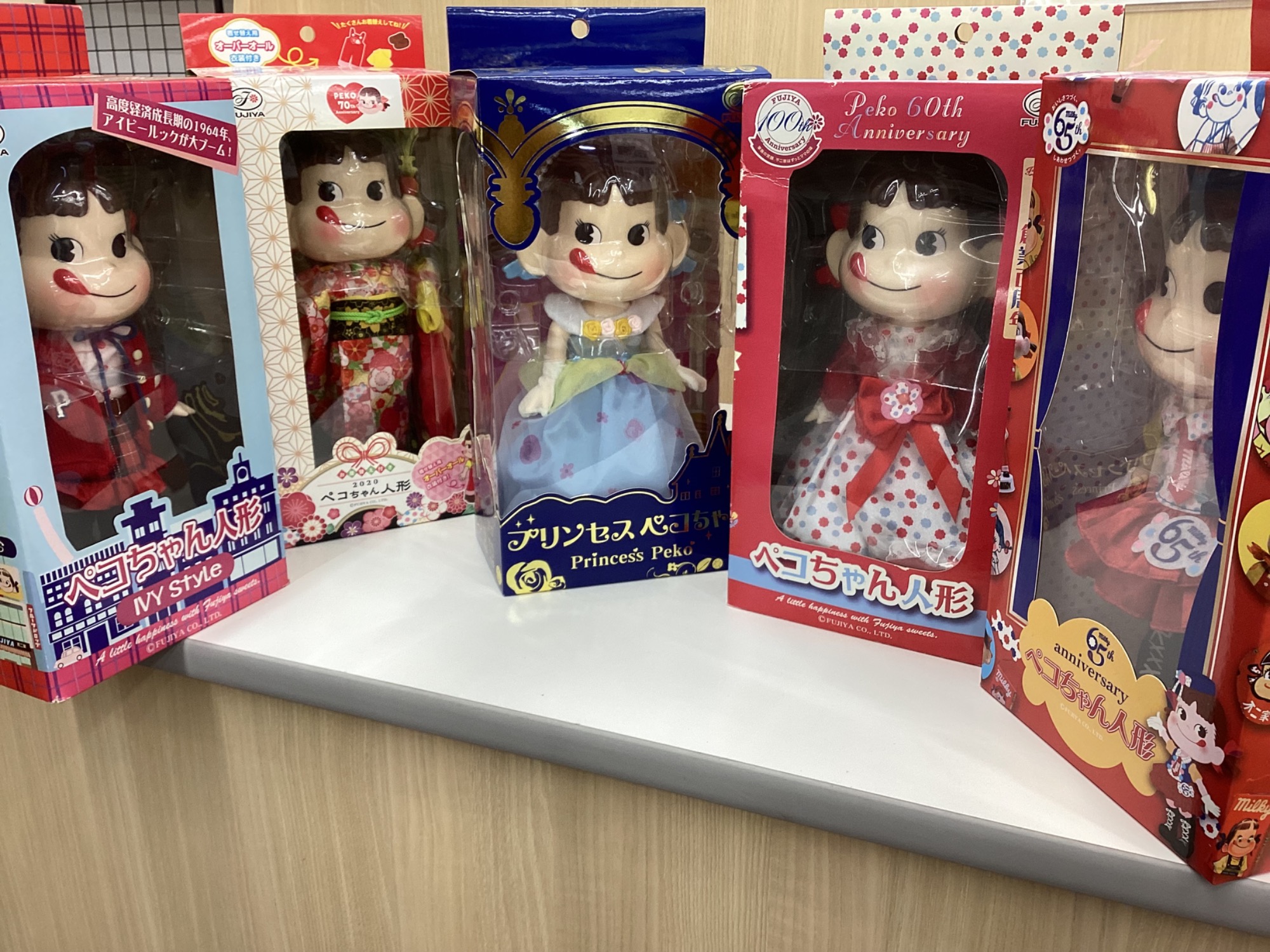 レトロホビー】ペコちゃん フィギュア多数入荷しました