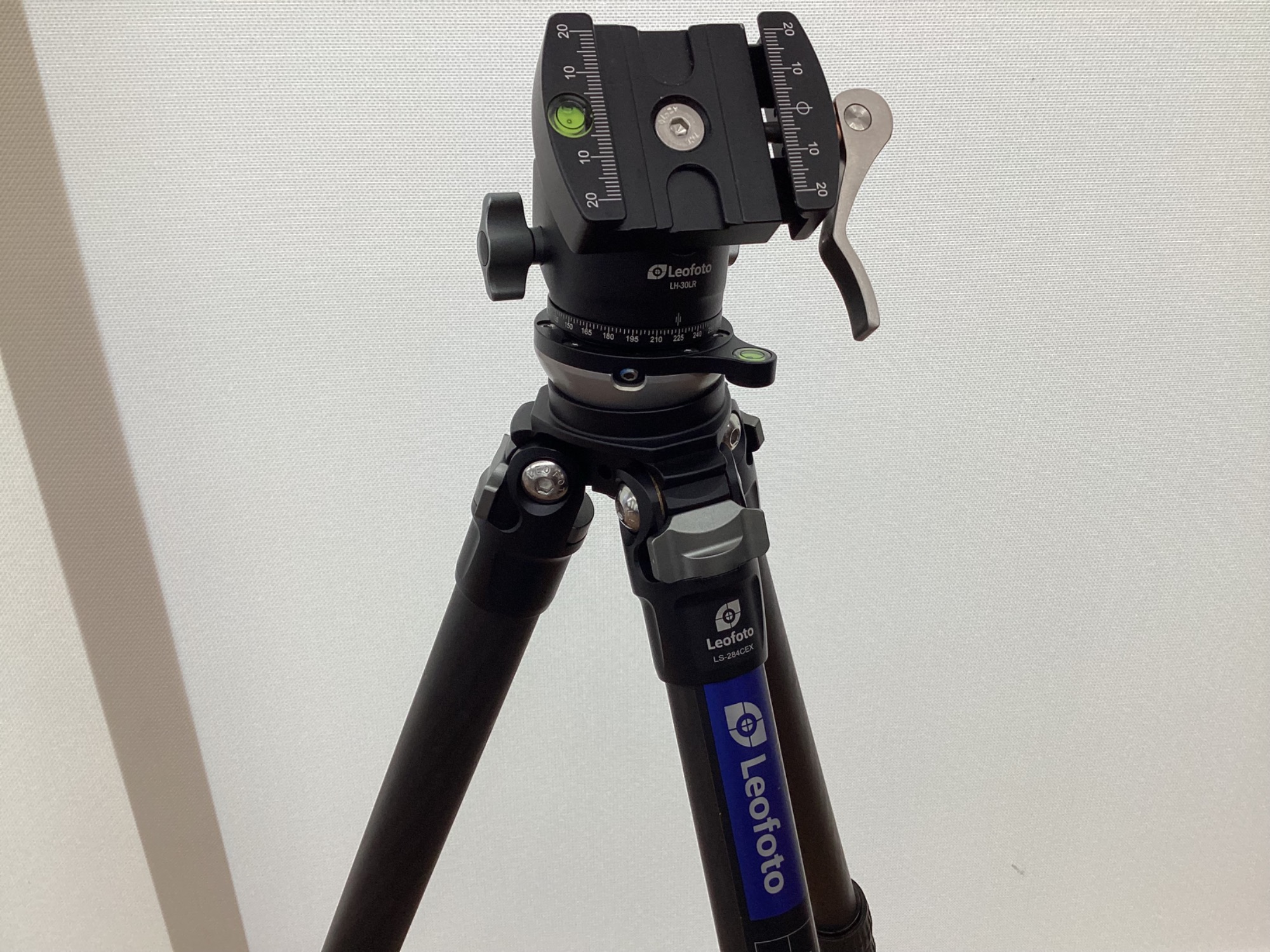 Leofoto レオフォト】三脚 LS⁻284CEX入荷いたしました！！｜2025