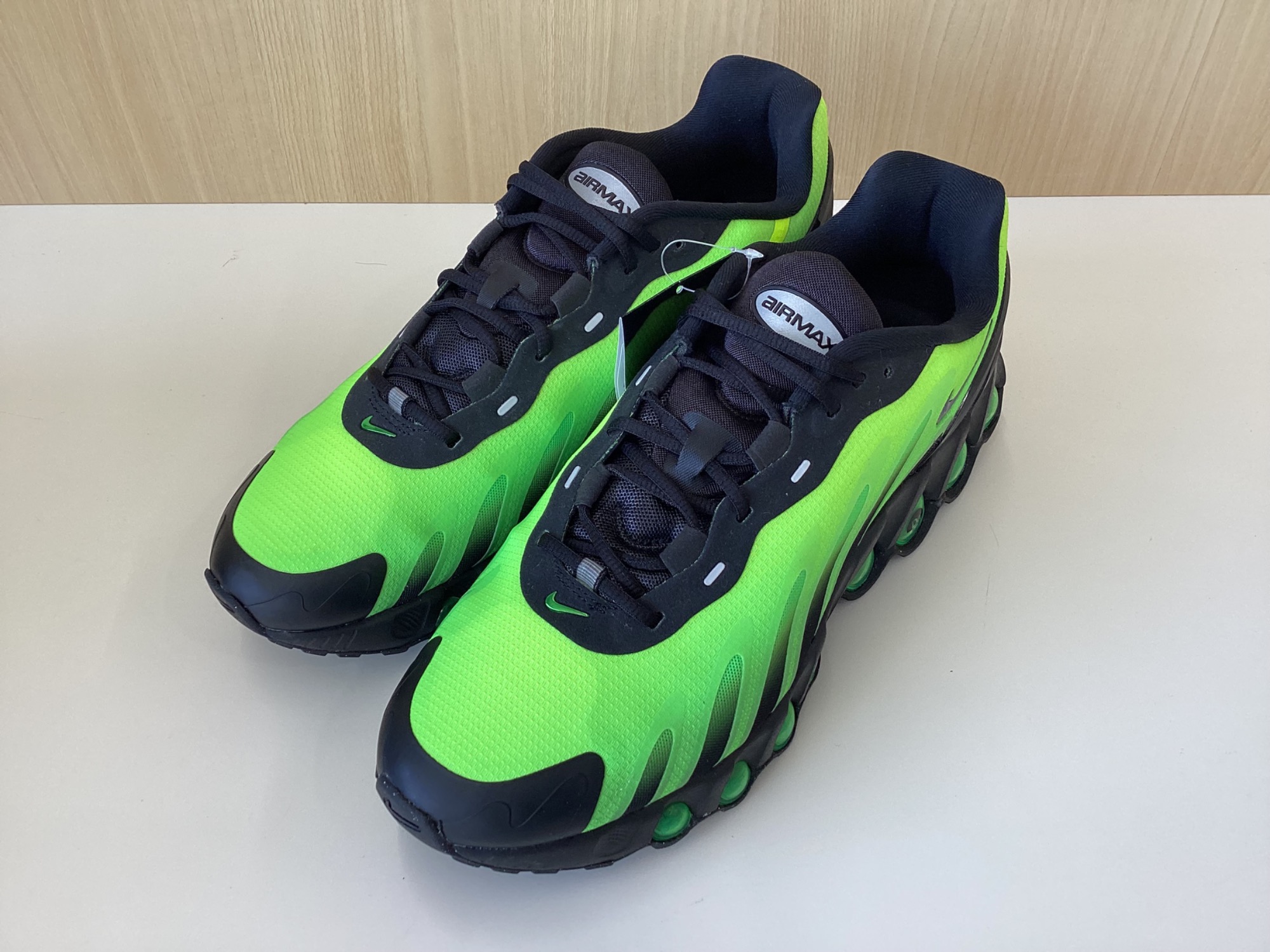 NIKE ナイキ】AIR MAX Dn8 28.5㎝が入荷です！NIKEスニーカー