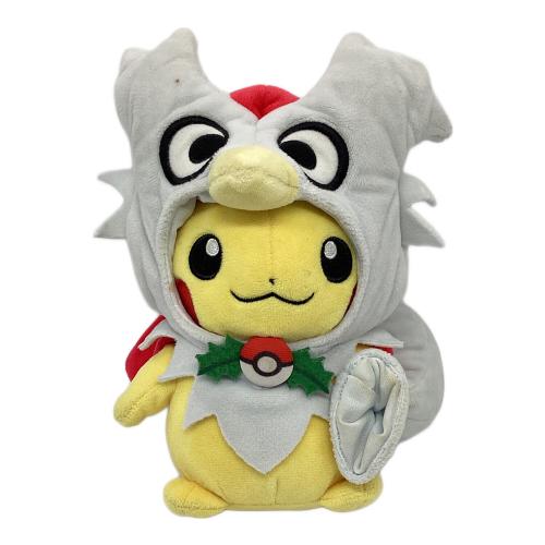 ポケモンセンター】デリバードのポンチョを着たピカチュウ