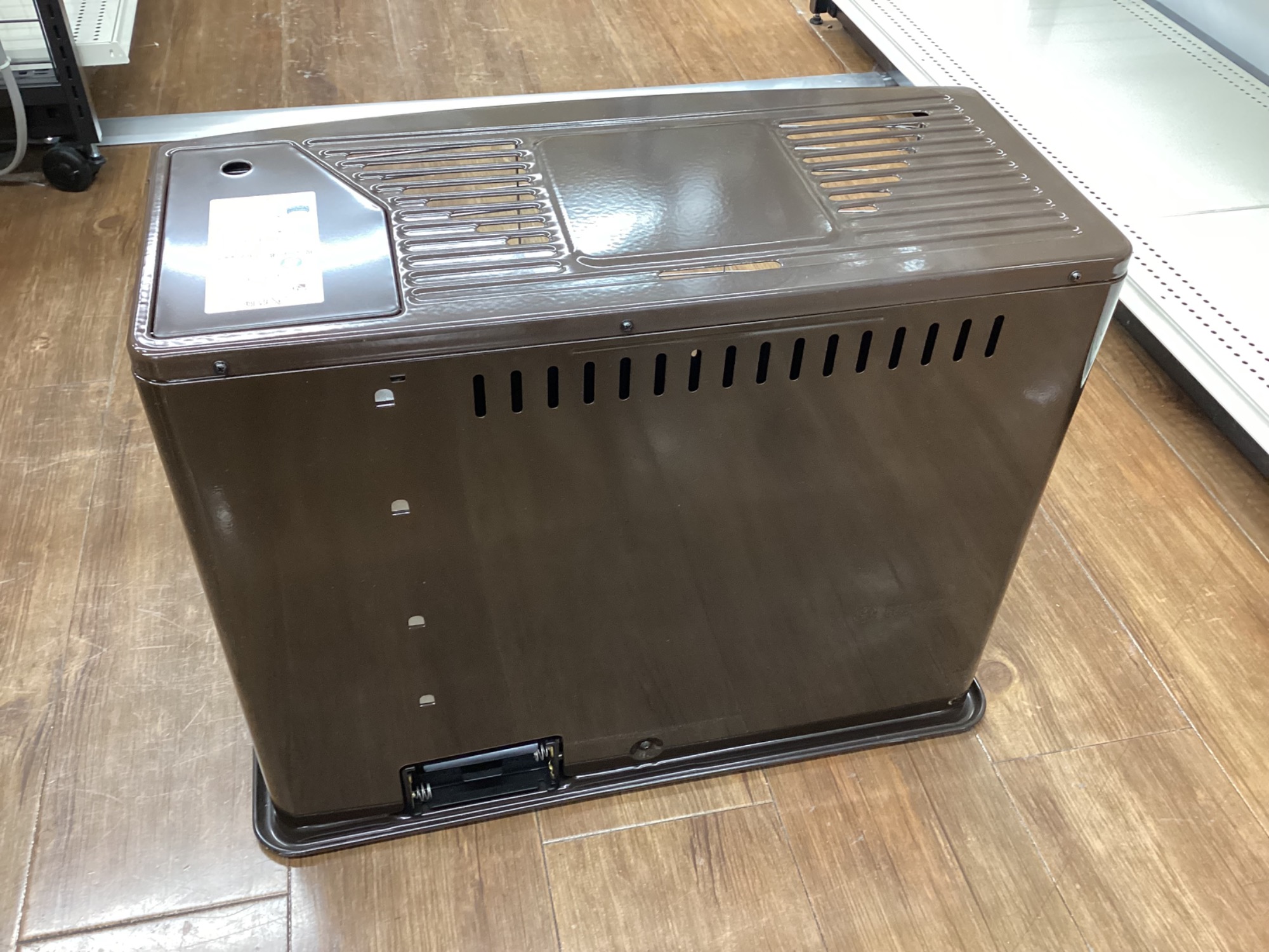 TOYOTOMI トヨトミ】石油ストーブ入荷しました!!|2025年12月13日 TOYOTOMI トヨトミ】石油ストーブ入荷しました!!|2025年12月13日