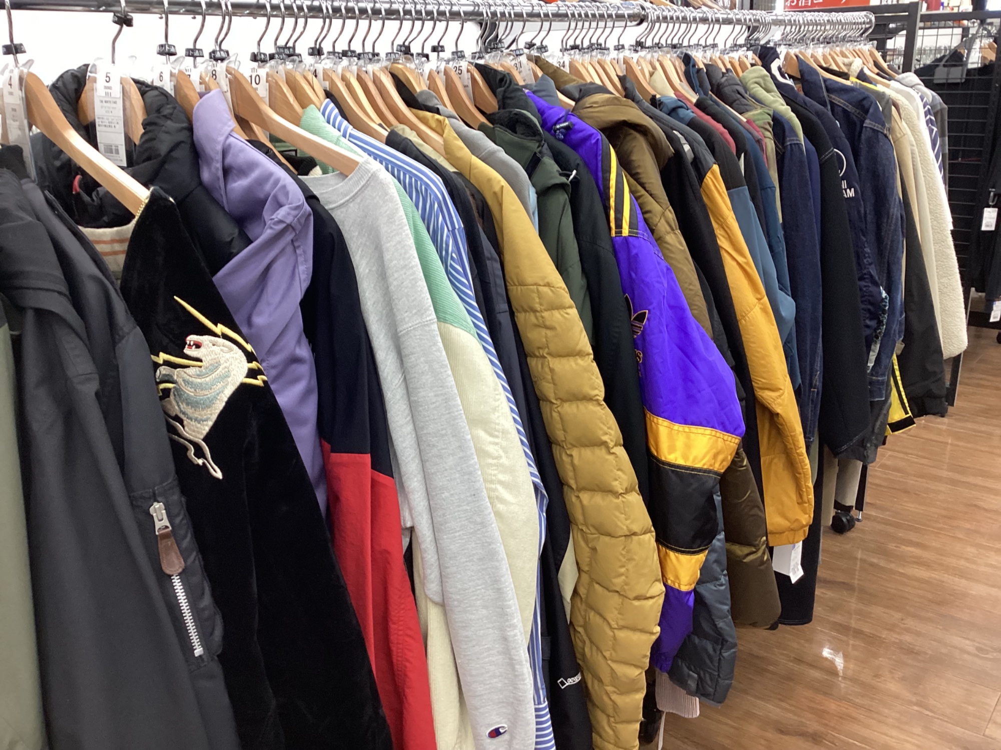 CHANEL シャネル】ニットジャケット入荷しました！！｜リサイクル
