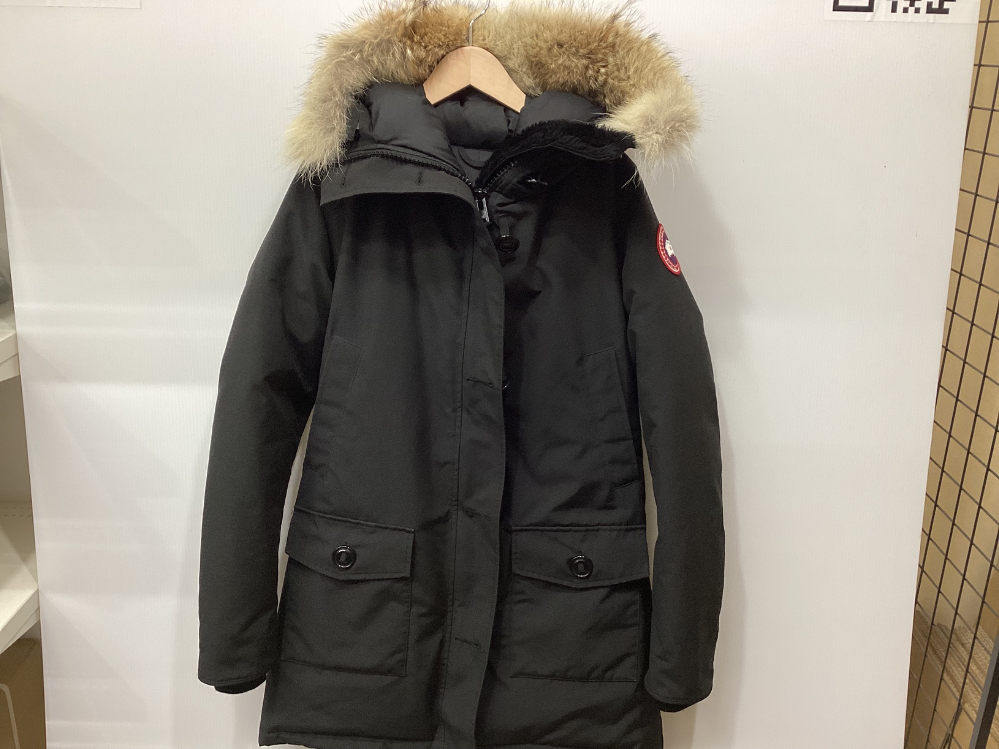 カナダグース ブロンテパーカ ダウンコート コヨーテファー レディース　Sサイズ CANADA GOOSE / カナダグース】Bronte Parka｜防寒性とシルエットを
