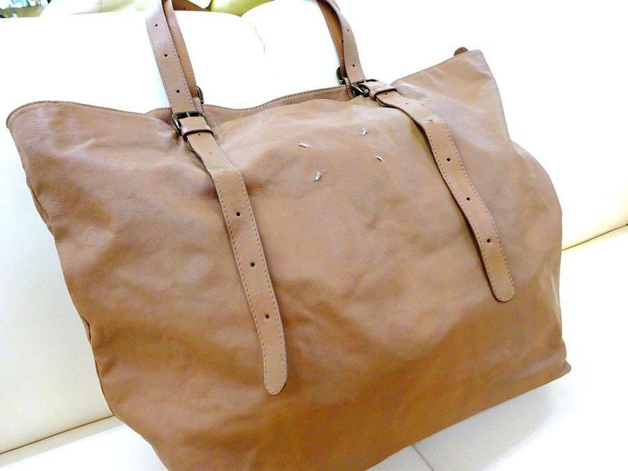 【美品】希少 メゾンマルタンマルジェラ時代 レザートートバッグ Maison Martin Margielaのレザートートバッグご紹介。【八尾店】｜2017