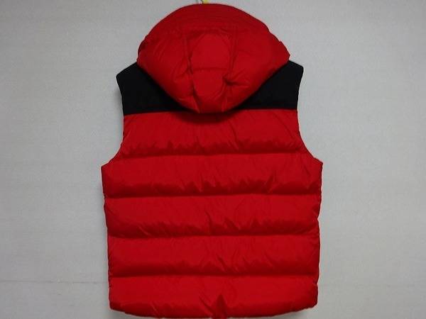 MONCLER（モンクレール）】スタイリッシュな着こなし。ダウン