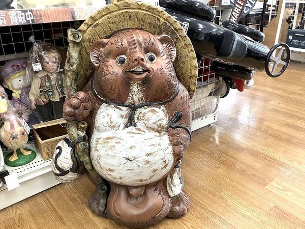たぬき　置き物　狸庵 狸庵 信楽焼 たぬき 置物 約高37cm 縁起物 商売繁盛 - メルカリ