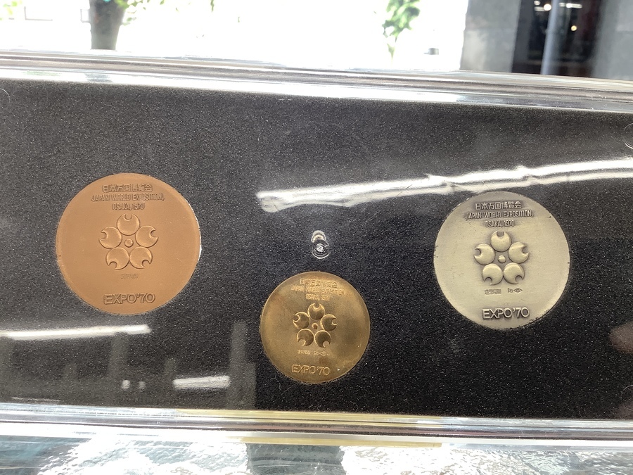 EXPO'70 日本万国博覧会の記念メダルセットのご紹介です♪【八尾
