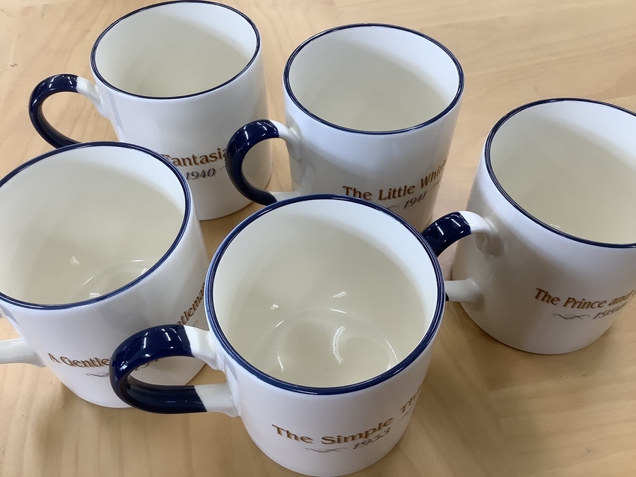 Disney/ディズニー】ポスターコレクションマグカップ入荷♪【八尾店