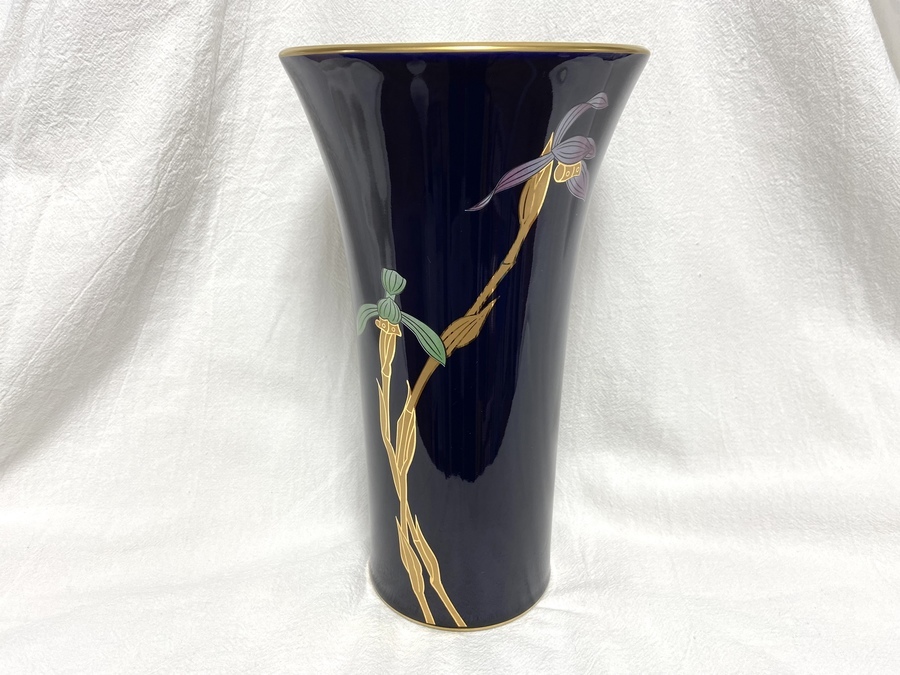 ルリ春蘭•花瓶 580 香蘭社 春蘭 花瓶 花器 瑠璃色 金彩蘭 有田焼 花器｜Yahoo!フリマ