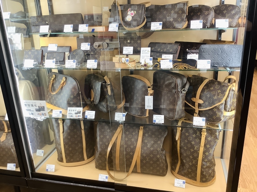 LOUIS VUITTON/ルイヴィトン】廃盤になっているヴィバシテPMのご LOUIS VUITTON/ルイヴィトン】廃盤になっているヴィバシテPMのご