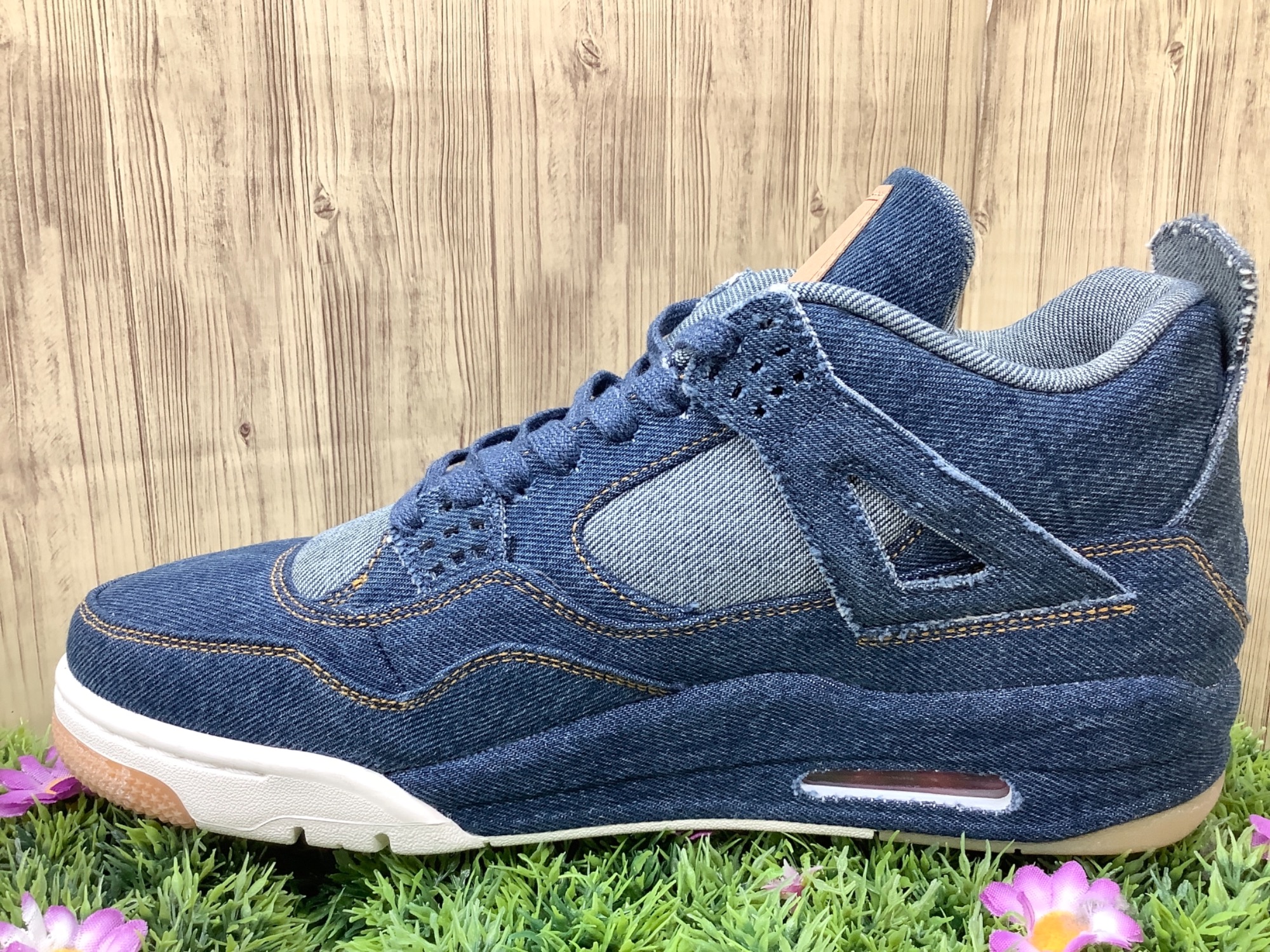 【未使用】Levi's 青 ハイカット スニーカー　ヴィンテージ NIKE×LEVI'S】ついにあの人気ブランドがコラボ！！AIR JORDAN 4