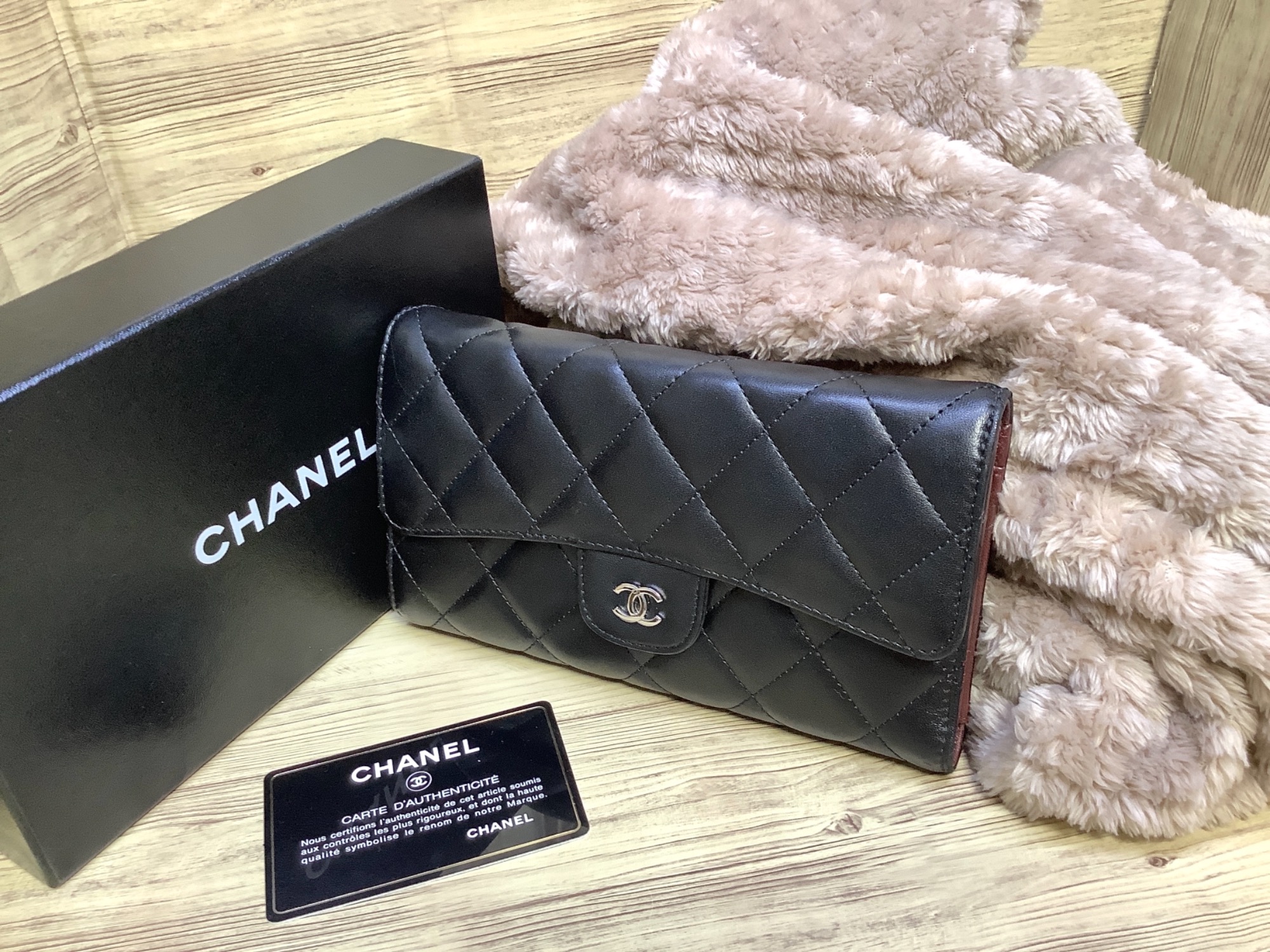 ラグジュアリーで機能的♪【CHANEL