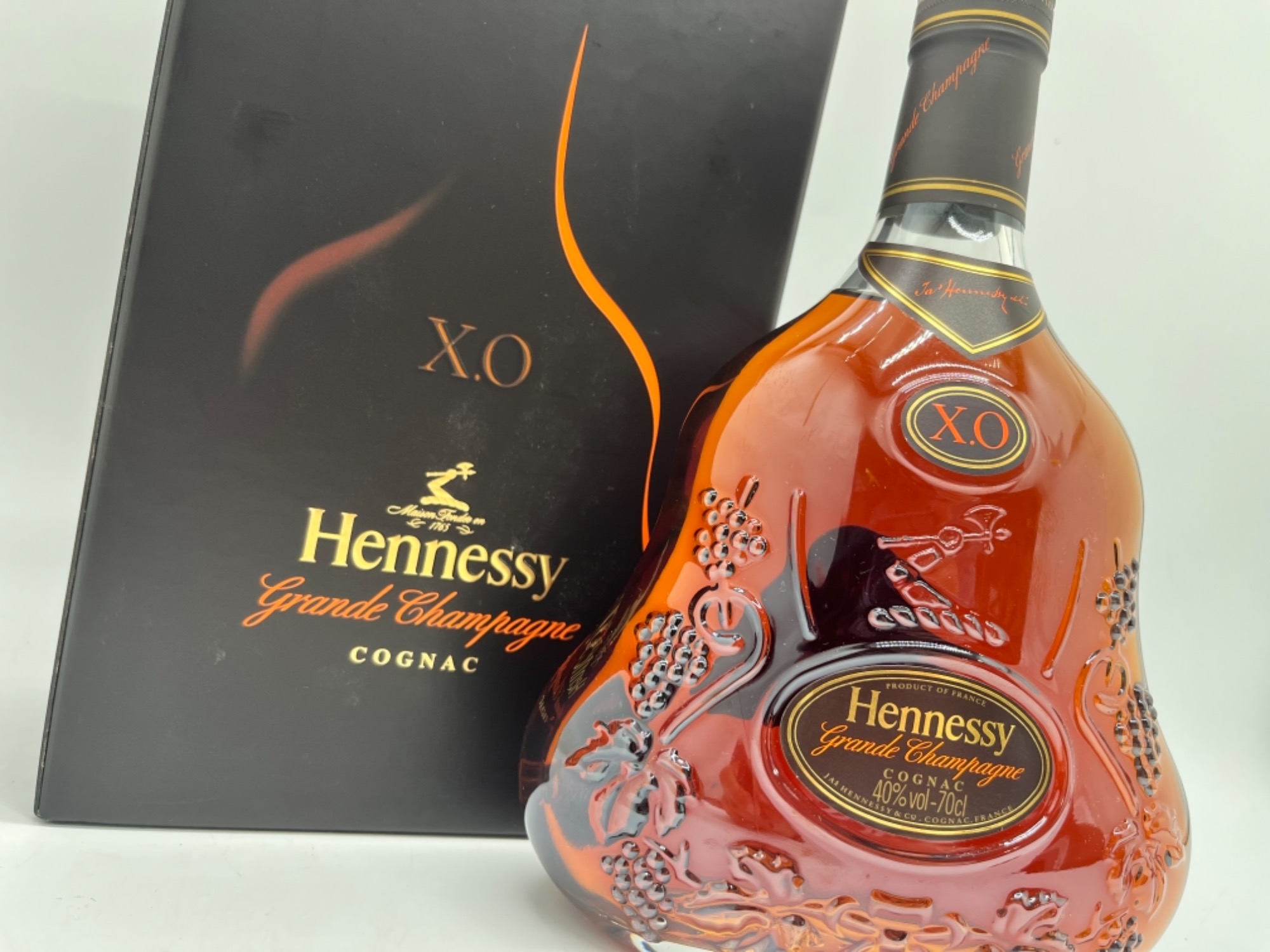 ヘネシー　コニャック　赤本 hennessy-vsop-lunar-new-year-