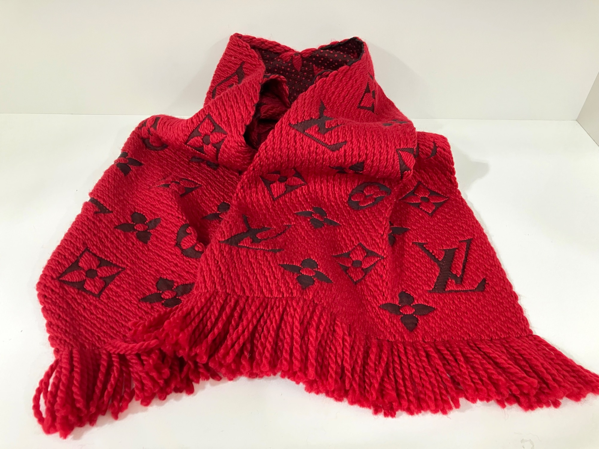 オシャレにも防寒にも♪【LOUIS VUITTON”ルイヴィトン