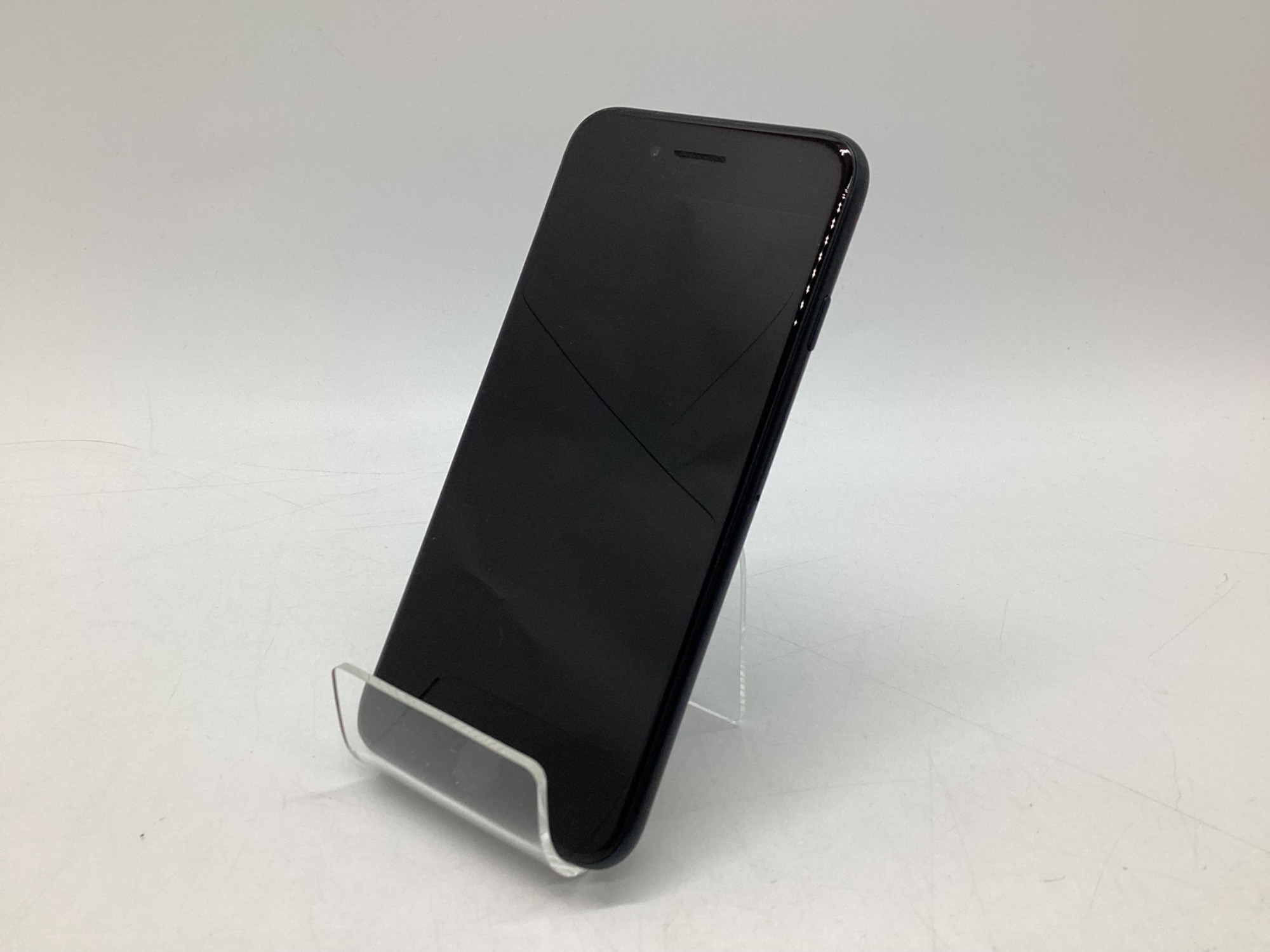 Apple“アップル”】人気モデル！iPhoneSE(第3世代)入荷しました