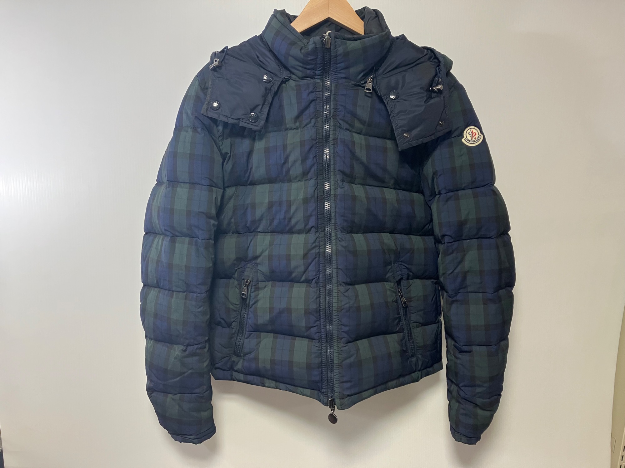 気分で選べるリバーシブル【MONCLER