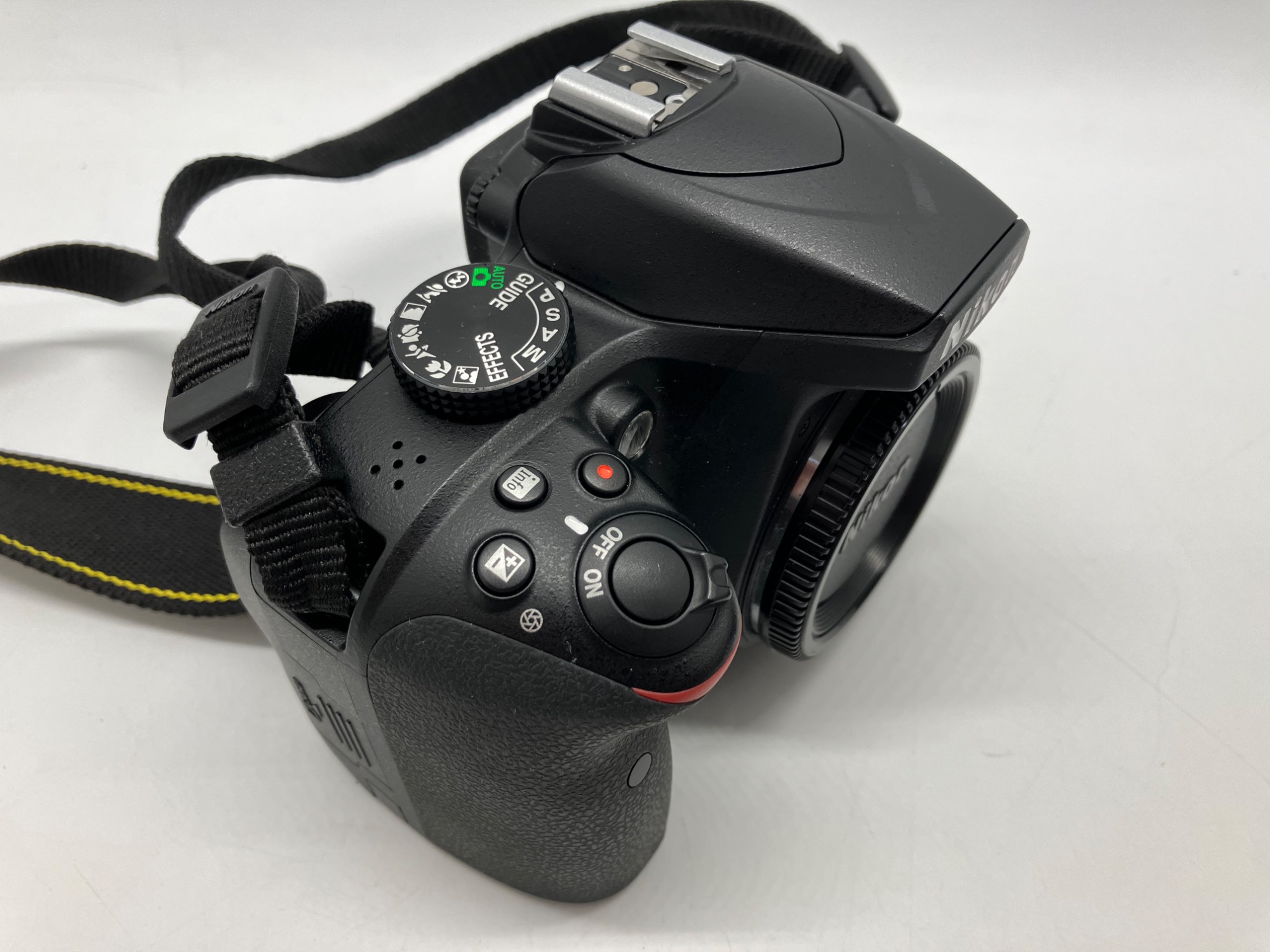 Nikon 一眼レフカメラ】レンズ2本揃った、撮影の幅が広がるセット内容