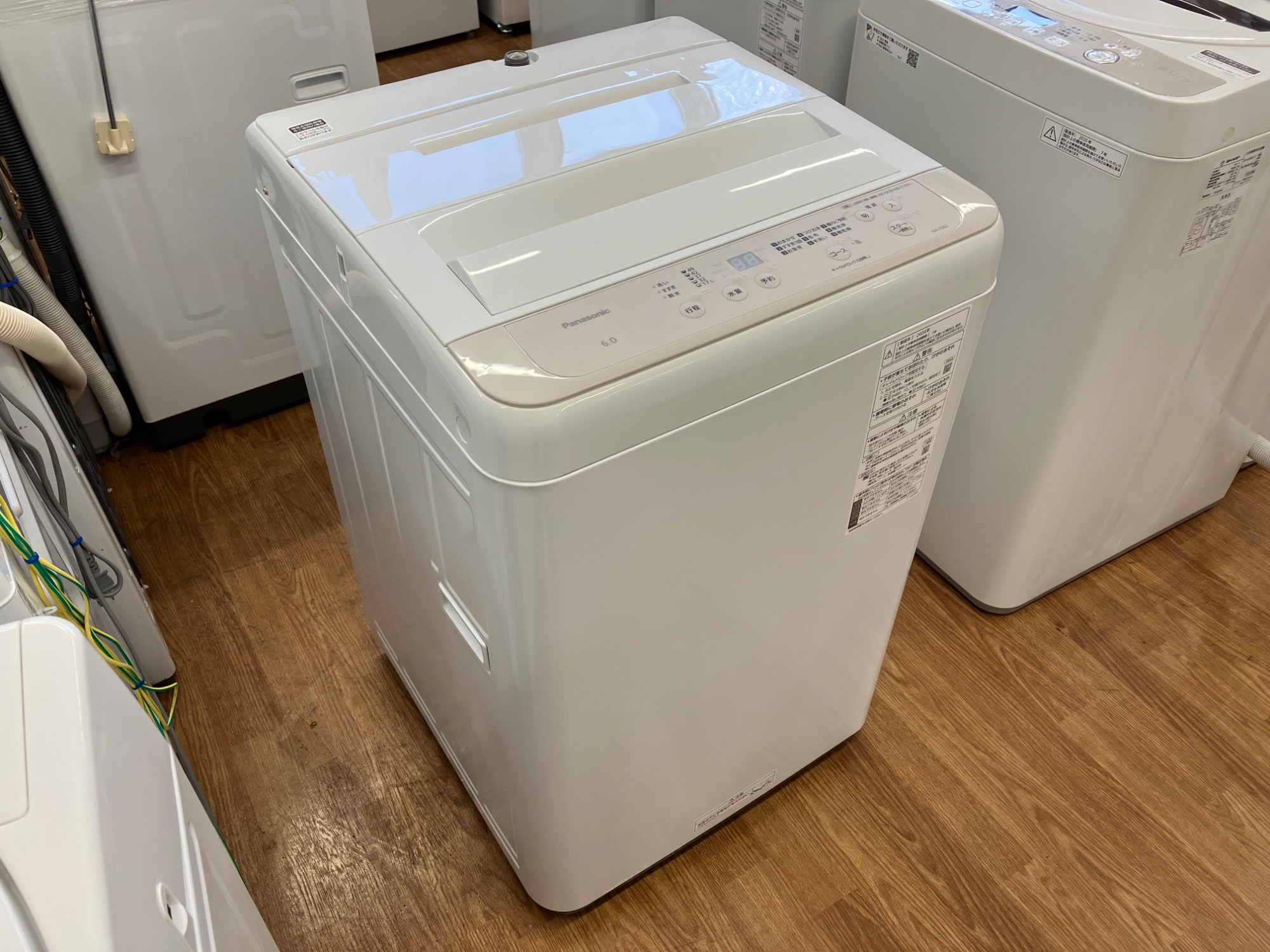 美品 Panasonic 縦型洗濯機 6kg NA-F6B2 12/25発送限定 Panasonic】全自動洗濯機 NA-F6B2 6.0kg 2024年製 安心安全の一年保証