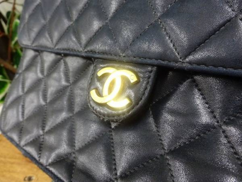 バッグのCHANEL