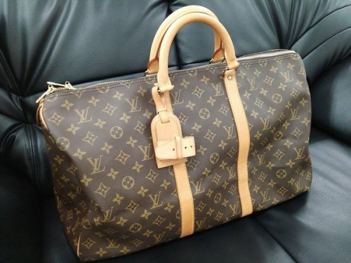 ブランド・ラグジュアリーのルイヴィトン（LOUIS VUITTON）