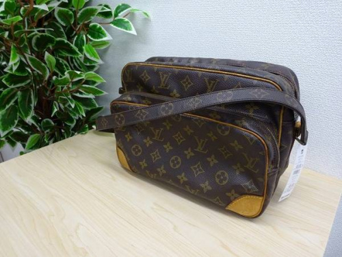 バッグのルイヴィトン(LOUIS VUITTON)