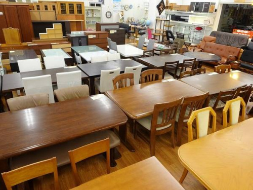 ダイニングの関西