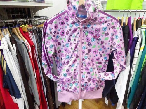 レディースファッションのジャケット
