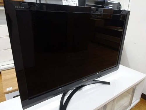 液晶テレビ