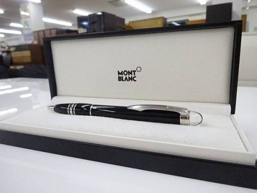 ブランド・ラグジュアリーのボールペン