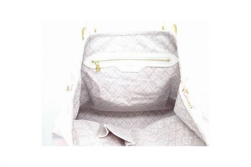 ルイヴィトンの関西