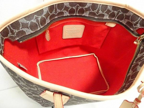 コーチ（COACH）の関西