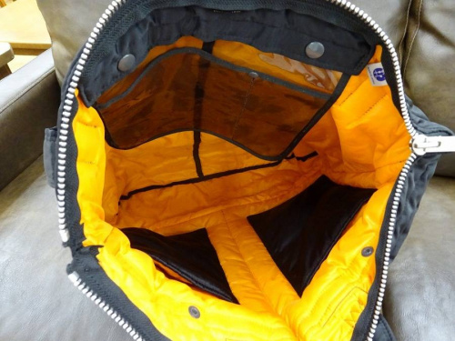 バッグのポーター（PORTER）