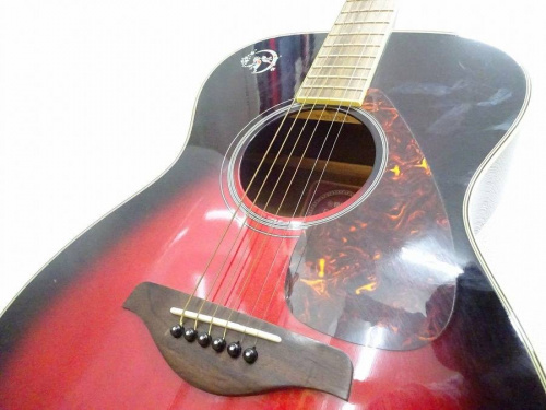 楽器・ホビー雑貨のアコースティックギター