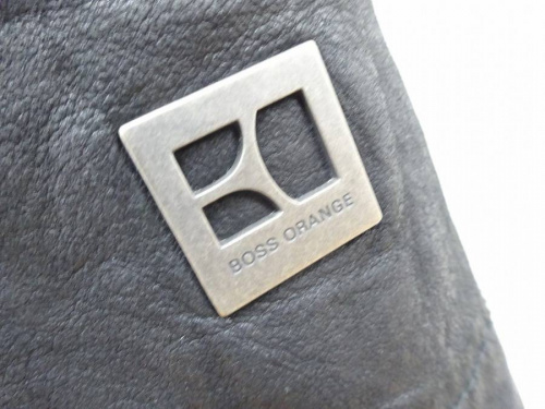 レザーのHUGO BOSS