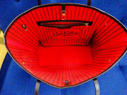 バッグのルイヴィトン（LOUIS VUITTON）