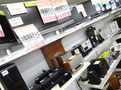 関西の大阪八尾店家具