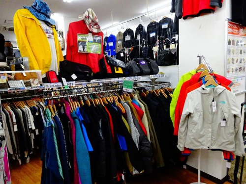 関西の大阪八尾店ファッション