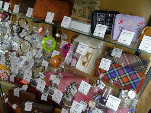 大阪八尾店ブランド