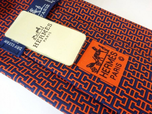 ネクタイのHERMES