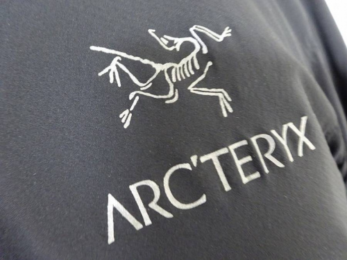 ジャケットのARC'TERYX
