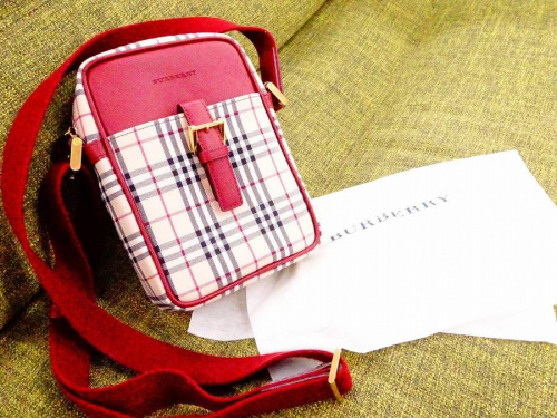 バーバリー(BURBERRY)の関西