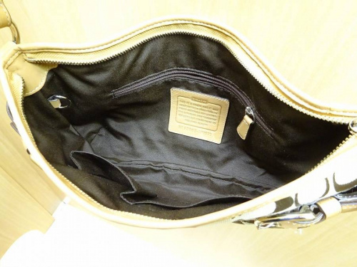 バッグのコーチ（COACH）