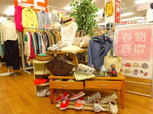 大阪八尾店ファッション