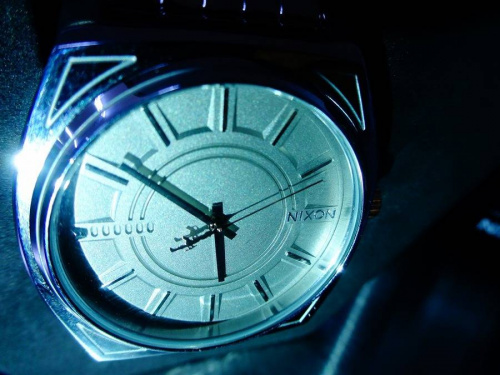 腕時計のニクソン（NIXON）