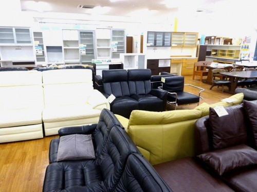 大阪八尾店家具