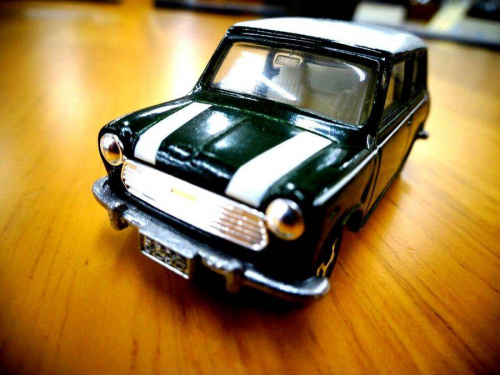 楽器・ホビー雑貨のトミカ