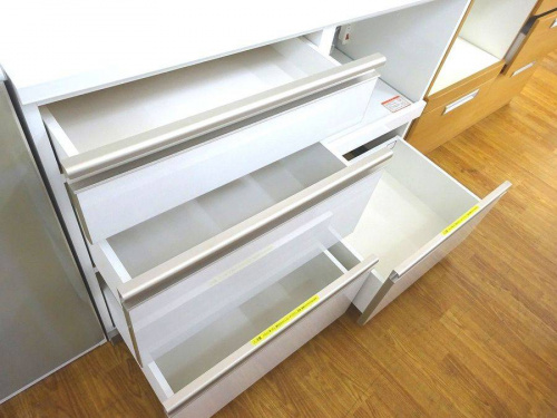 綾野製作所の関西