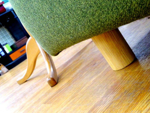 関西の大阪八尾店家具