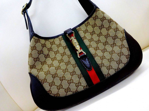 グッチの大阪八尾ブランド