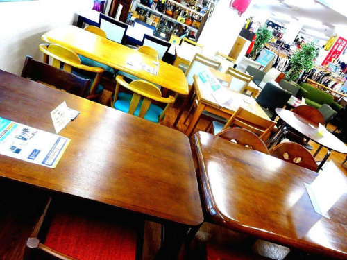 大阪八尾店家具